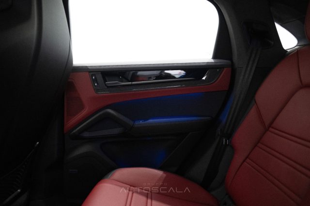PORSCHE Cayenne usata 53