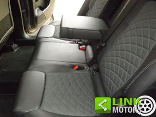 MERCEDES-BENZ GLB 200 usata 32