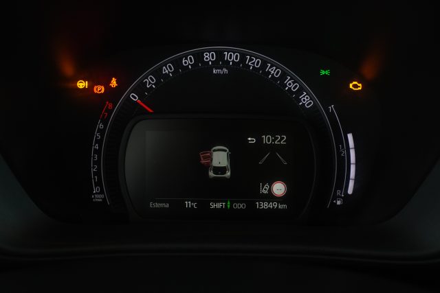 TOYOTA Aygo X usata 1