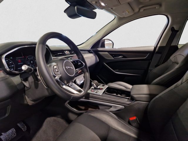 JAGUAR F-Pace usata, con Cronologia tagliandi
