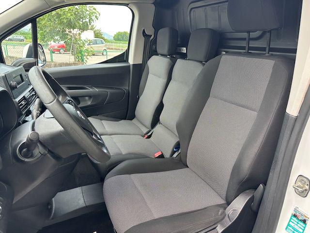 OPEL Combo usata, con Cronologia tagliandi
