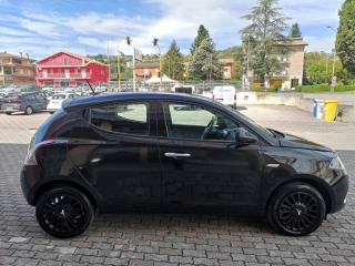 LANCIA Ypsilon usata, con ESP