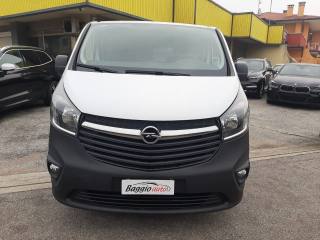 OPEL Vivaro usata, con Autoradio