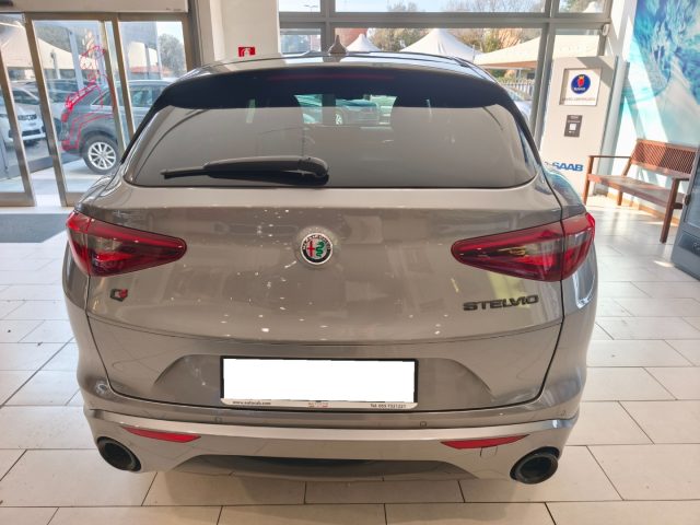 ALFA ROMEO Stelvio usata, con Alzacristalli elettrici