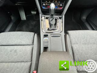 VOLKSWAGEN Passat Variant usata, con Autoradio