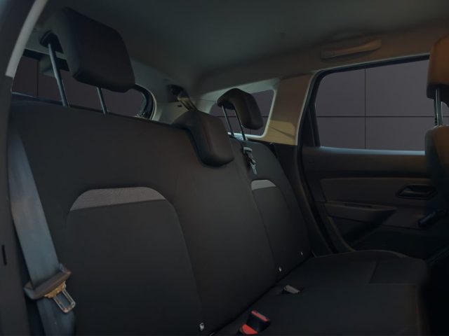 DACIA Duster usata 18