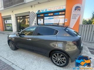 ALFA ROMEO Giulietta usata, con Autoradio