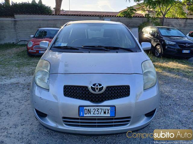 TOYOTA Yaris usata, con ABS