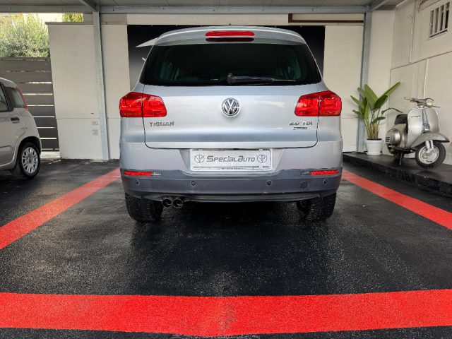VOLKSWAGEN Tiguan usata, con Bracciolo