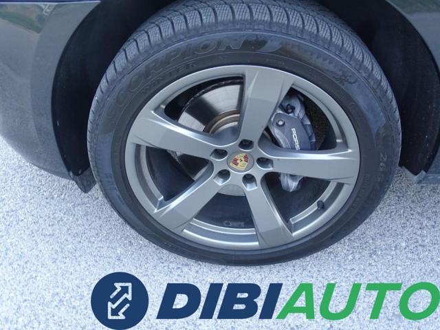 PORSCHE Macan usata, con Fendinebbia
