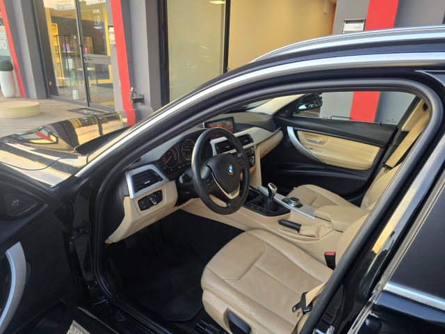 BMW 318 usata, con Schermo multifunzione interamente digitale