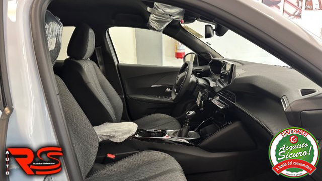 PEUGEOT 2008 usata, con Volante in pelle