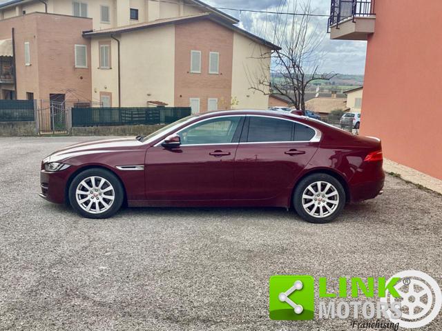 JAGUAR XE usata, con Cerchi in lega