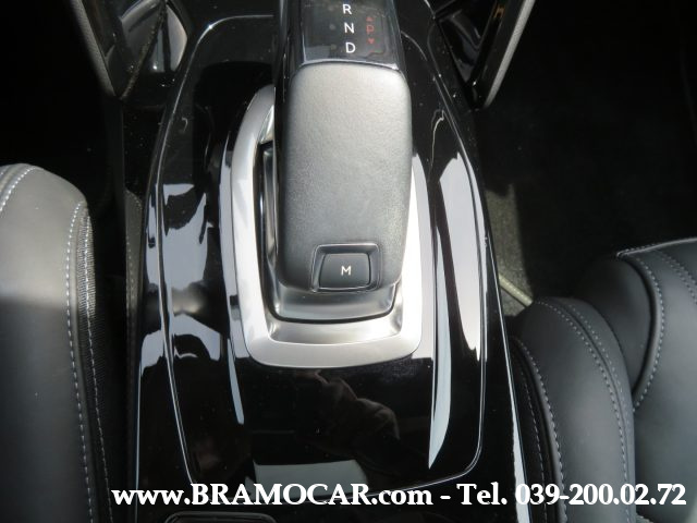 PEUGEOT 208 usata, con Touch screen