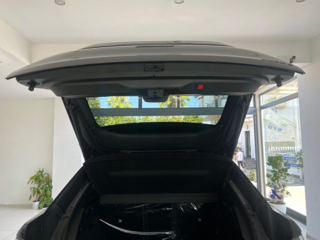PEUGEOT 3008 usata, con Controllo elettronico della corsia