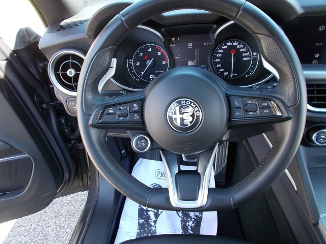 ALFA ROMEO Stelvio usata, con Cronologia tagliandi