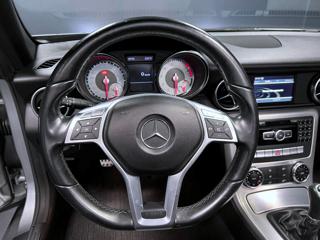 MERCEDES-BENZ SLK 200 usata, con Controllo automatico clima