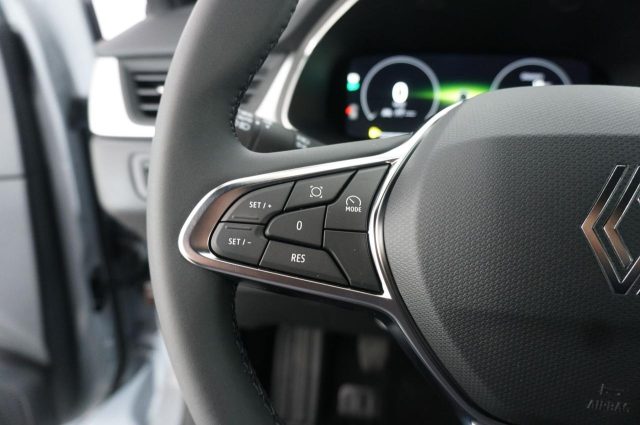 RENAULT Captur usata, con Bracciolo