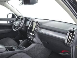 VOLVO XC40 usata 11