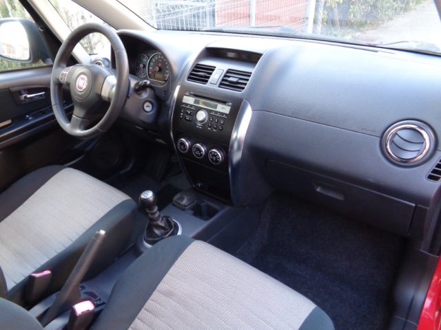FIAT Sedici usata, con Controllo automatico clima