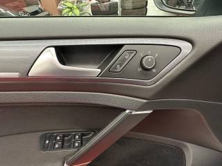 VOLKSWAGEN Golf usata, con Controllo trazione