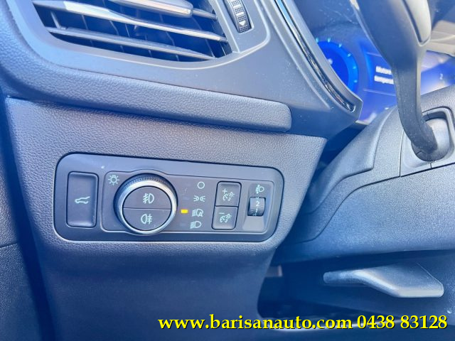 FORD Kuga usata, con USB