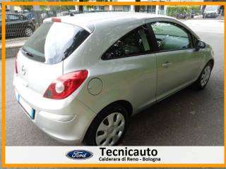 OPEL Corsa usata, con Climatizzatore