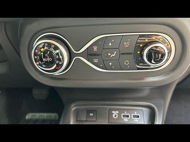 RENAULT Twingo usata 7