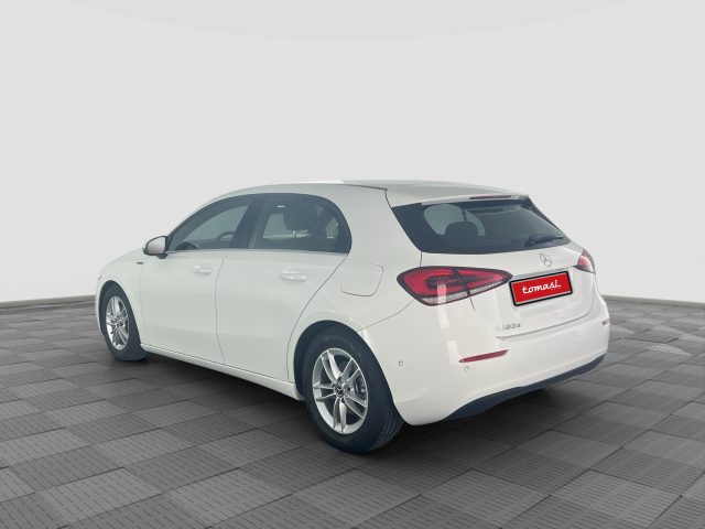 MERCEDES-BENZ A 180 usata 2