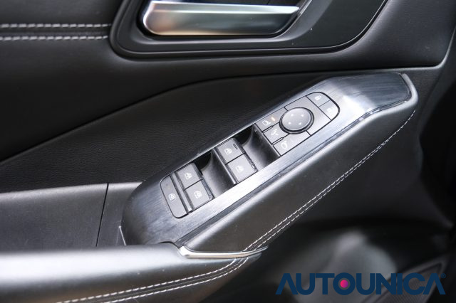 NISSAN Qashqai usata, con Sensore di luce