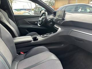 PEUGEOT 5008 usata, con Fari Xenon