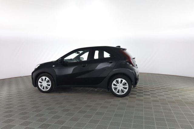 TOYOTA Aygo X usata 5