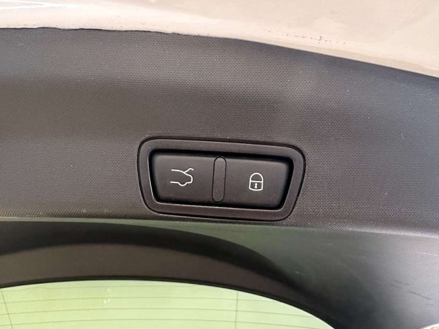 ALFA ROMEO Stelvio usata, con Monitoraggio pressione pneumatici