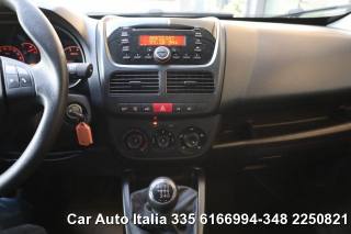 OPEL Combo usata, con Luci diurne