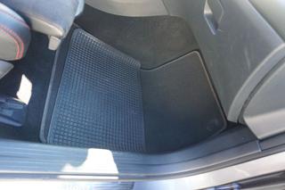 MERCEDES-BENZ CLA 180 usata 52