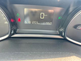 PEUGEOT 308 usata, con Autoradio