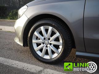MERCEDES-BENZ A 180 usata, con Airbag testa