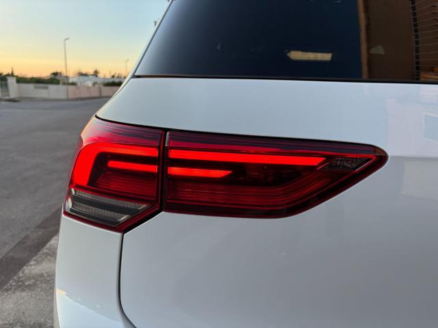 VOLKSWAGEN Golf usata, con Vivavoce