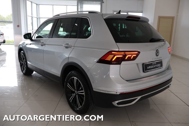 VOLKSWAGEN Tiguan usata, con Airbag laterali