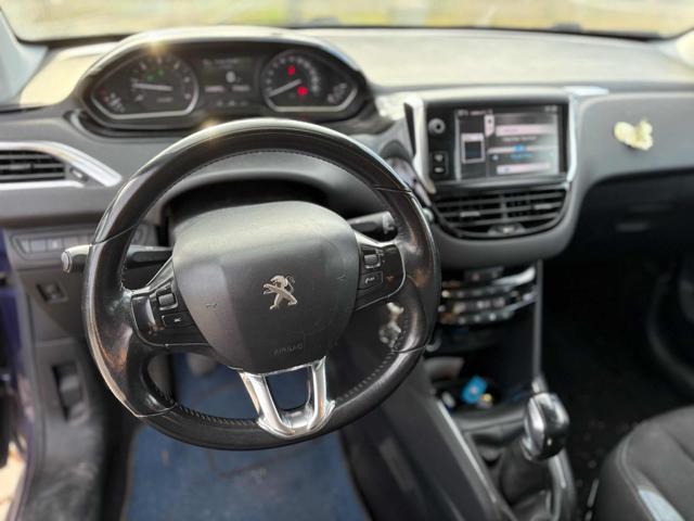PEUGEOT 208 usata, con Boardcomputer