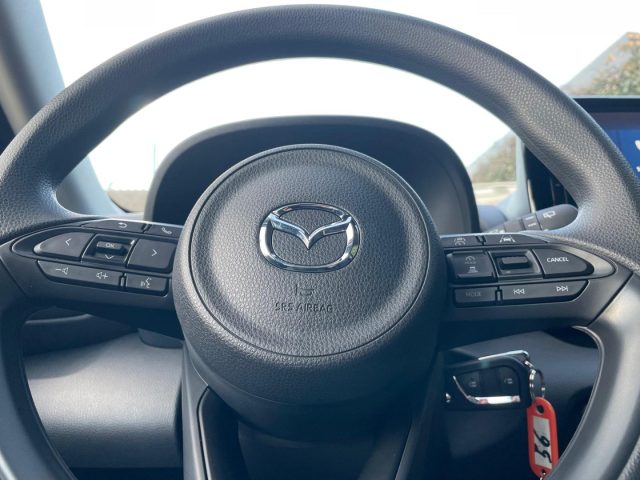 MAZDA 2 usata, con Telecamera per parcheggio assistito