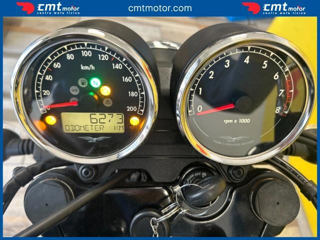 MOTO GUZZI V7 usata 4