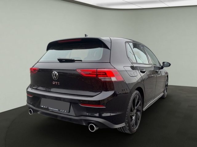 VOLKSWAGEN Golf usata, con Airbag laterali