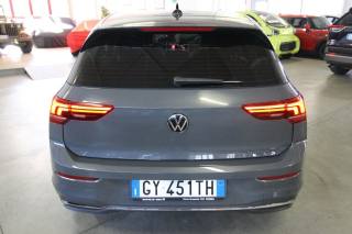 VOLKSWAGEN Golf usata, con Autoradio