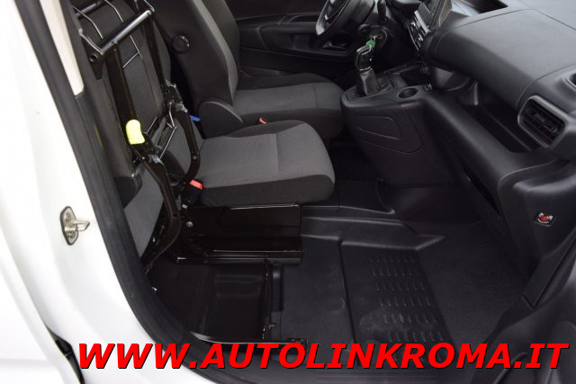 PEUGEOT Partner usata, con USB