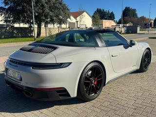 PORSCHE 992 usata, con Servosterzo