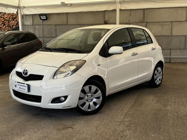 TOYOTA Yaris usata, con Airbag