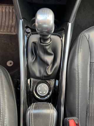 PEUGEOT 2008 usata, con Climatizzatore
