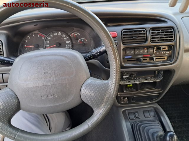 SUZUKI Grand Vitara usata, con Gancio traino