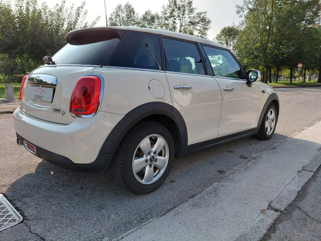 MINI Cooper D usata, con Autoradio
